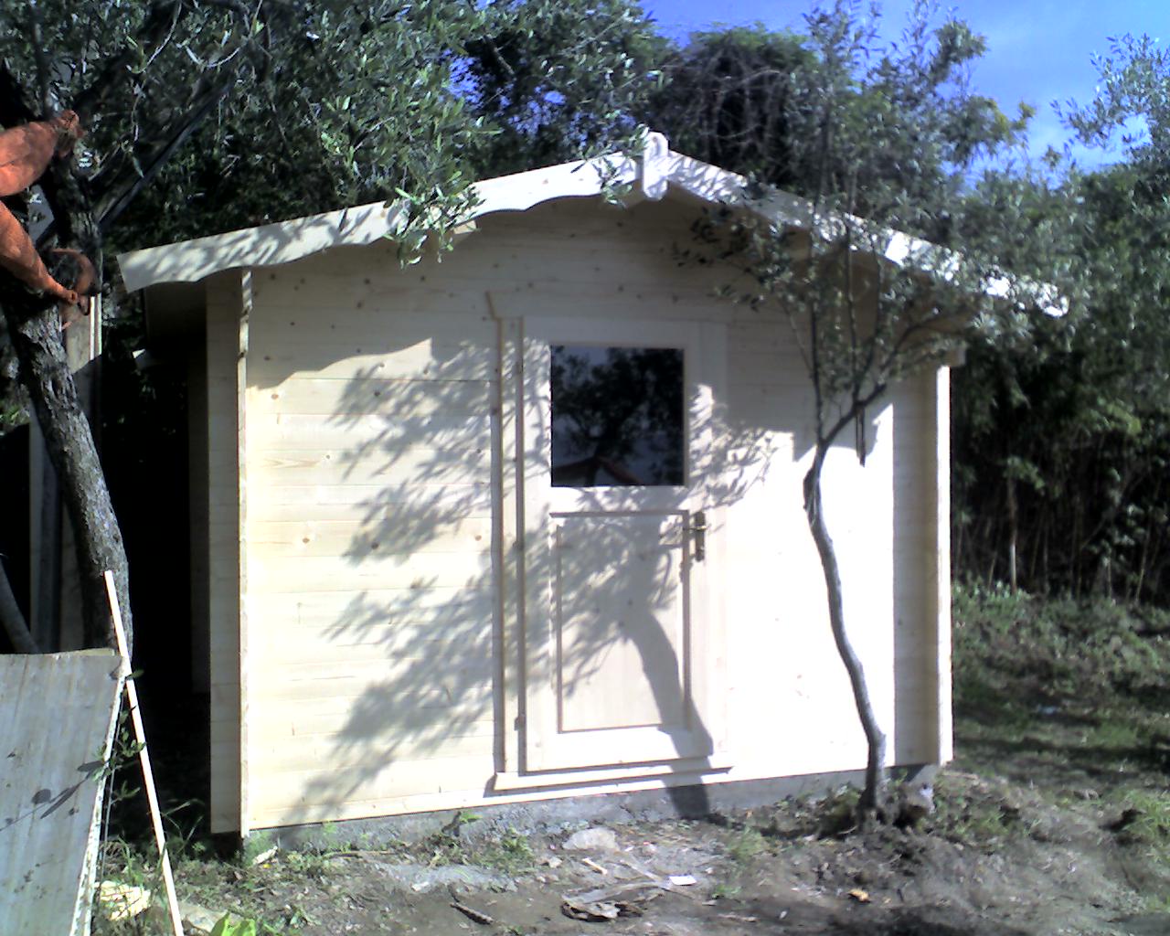 Casetta Blockhouse in Abete Naturale (28mm)